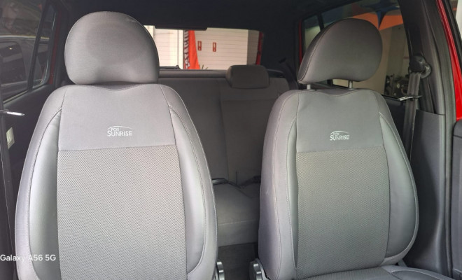 VW - VolksWagen Fox SUNRISE 1.0 Mi Total Flex 8V 5p 2010 Flex-7