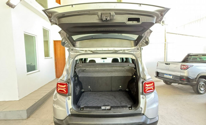 Jeep Renegade Long. T270 1.3 TB 4x2 Flex Aut. 2023 Flex-17