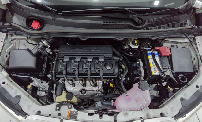 GM - Chevrolet ONIX HATCH LT 1.0 8V FlexPower 5p Mec. 2015 Flex-12