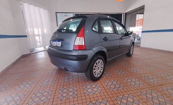 Citroën C3 GLX 1.4/ GLX Sonora 1.4 Flex 8V 5p 2008 Flex-4