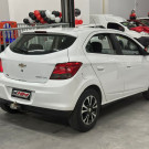 GM - Chevrolet ONIX HATCH LTZ 1.4 8V FlexPower 5p Aut. 2015 Flex-2