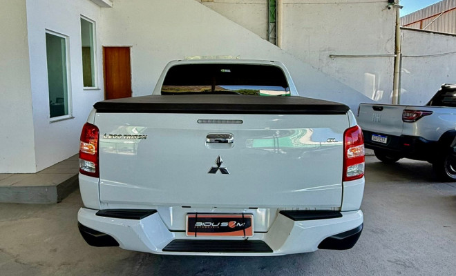 Mitsubishi L200 Triton Sport GLS 2.4 CD Diesel Aut. 2021 Diesel-19