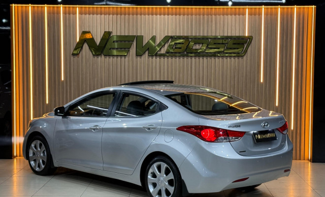 Hyundai Elantra GLS 1.8 16V Aut. 2012 Flex-2