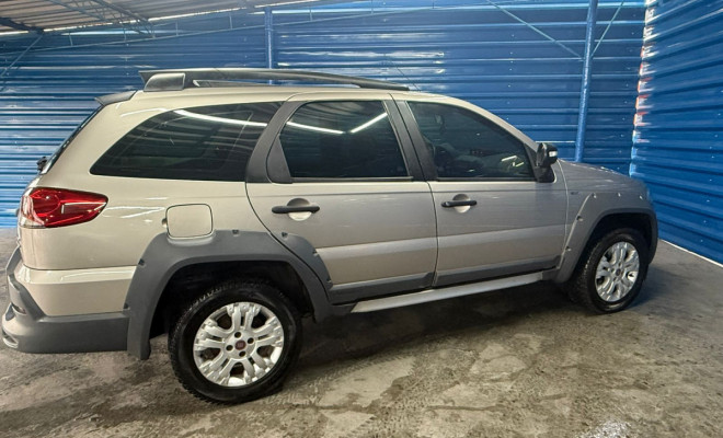 Fiat Palio Week. Adv/Adv TRYON 1.8 mpi Flex 2011 Flex-4
