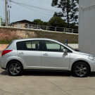 TIIDA S 1.8 Mec. 2012 - O hatch espaçoso que oferece conforto e praticidade no dia a dia!