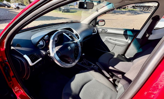 Peugeot HOGGAR Allure 1.4 Flex 8V 2p 2014 Flex-10
