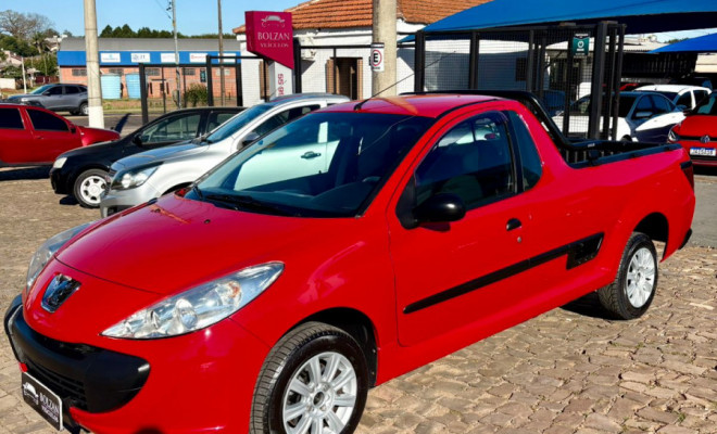 Peugeot HOGGAR Allure 1.4 Flex 8V 2p 2014 Flex
