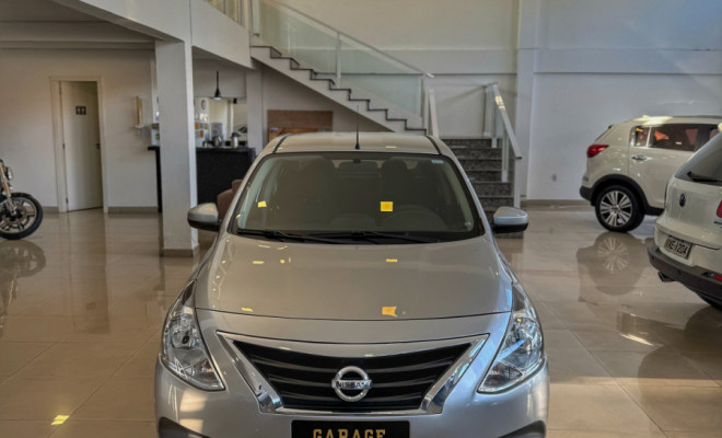 Nissan VERSA SV 1.6 16V FlexStart 4p Aut. 2018 Flex-4