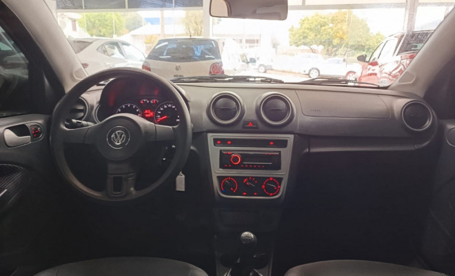 VW - VolksWagen Gol (novo) 1.0 Mi Total Flex 8V 4p 2015 Flex-1