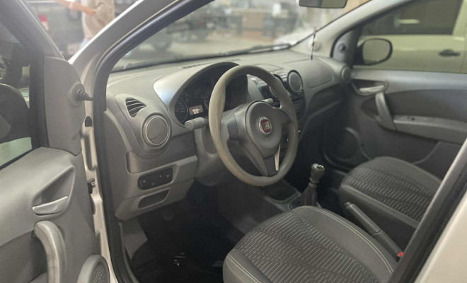 Fiat Palio ATTRA. Best Seller 1.4 EVO Flex 5p 2015 Flex-3
