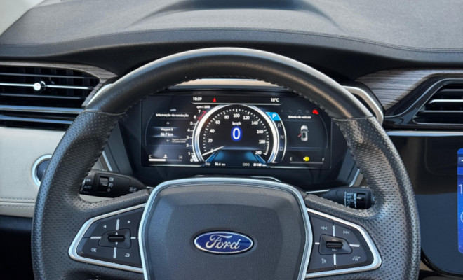 TERRITORY Titanium 1.5 Automático 2021 – Completo, espaçoso e sofisticado!-3