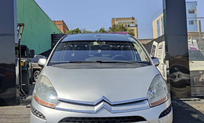 Citroën Grand C4 Picasso 2.0 16V 143cv Aut 2011 Gasolina-14