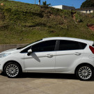 FIESTA Titanium 1.6 Automático 2016 – Conforto e sofisticação em cada detalhe!