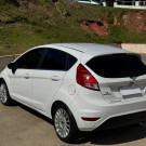 FIESTA Titanium 1.6 Automático 2016 – Conforto e sofisticação em cada detalhe!