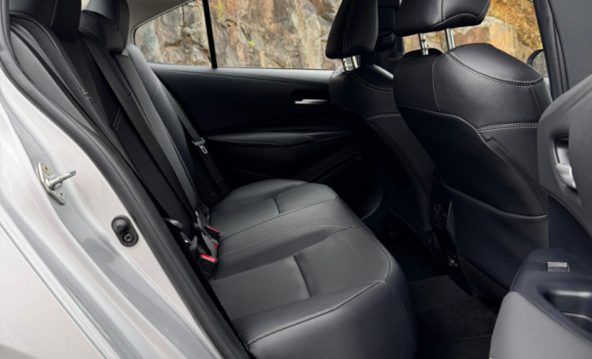 Toyota Corolla XEi 2.0 Flex 16V Aut. 2024 Flex-13