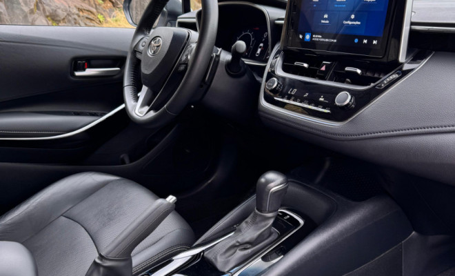 Toyota Corolla XEi 2.0 Flex 16V Aut. 2024 Flex-2