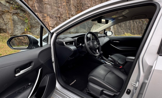 Toyota Corolla XEi 2.0 Flex 16V Aut. 2024 Flex-6