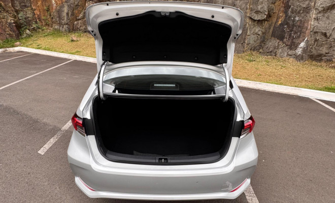 Toyota Corolla XEi 2.0 Flex 16V Aut. 2024 Flex-18