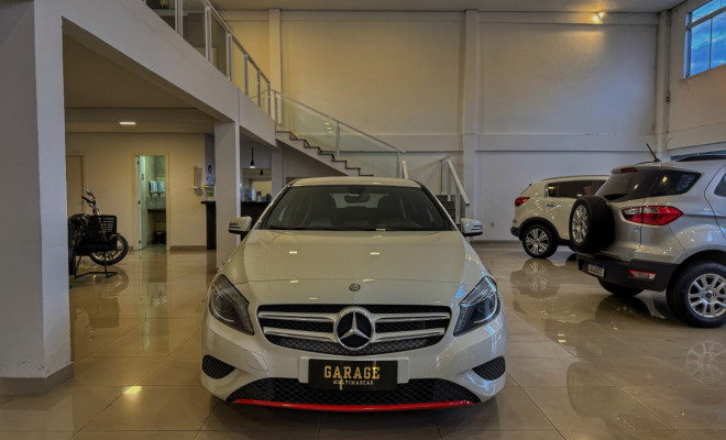 Mercedes-Benz A 200 1.6 TURBO 2015 Gasolina-5