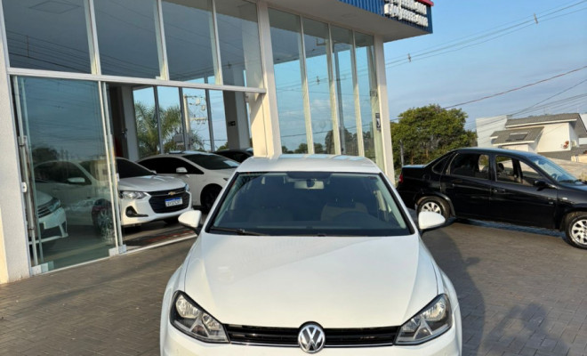 VW - VolksWagen Golf Comfortline 1.6 MSI Total Flex Aut. 2016 Flex-3