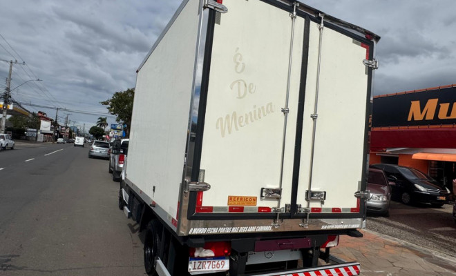 Mercedes-Benz Sprinter 515 Furgão E.L.T. Alto 2.2 Die. 2019 Diesel-1