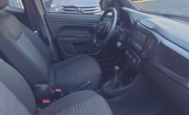 Fiat Strada Freedom 1.3 Flex 8V  CS Plus 2023 Flex-11