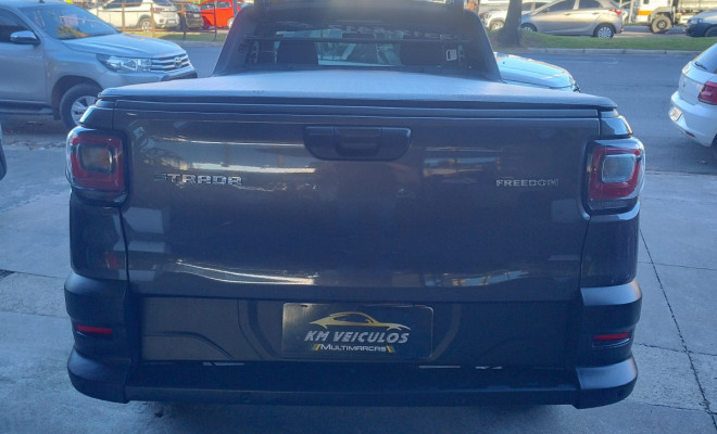 Fiat Strada Freedom 1.3 Flex 8V  CS Plus 2023 Flex-3