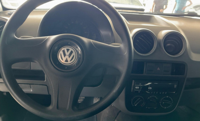 VW - VolksWagen Gol (novo) 1.0 Mi Total Flex 8V 4p 2014 Flex-0