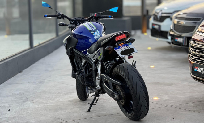 HONDA CB 650F 2018 Gasolina-4