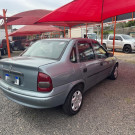 GM - Chevrolet Corsa Sedan 1.0 MPFI 8V 71cv 4p 2003 Gasolina-4