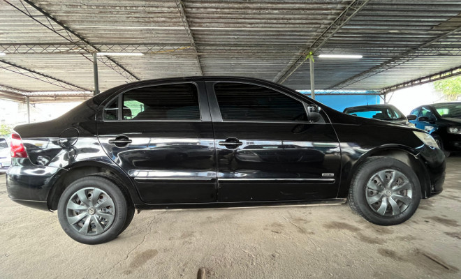 VW - VolksWagen VOYAGE 1.0/1.0 City Mi Total Flex 8V 4p 2010 Flex-2
