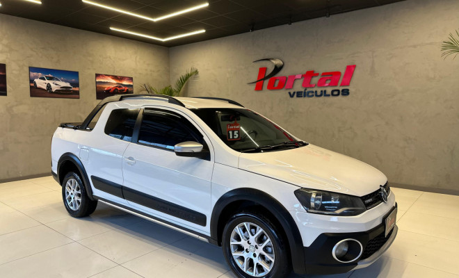 VW - VolksWagen Saveiro CROSS 1.6 T.Flex 16V CD 2015 Flex-0