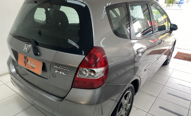 Honda Fit LX 1.4 Aut 2007-4