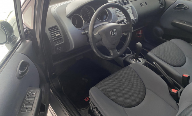 Honda Fit LX 1.4 Aut 2007-5
