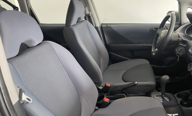 Honda Fit LX 1.4 Aut 2007-9