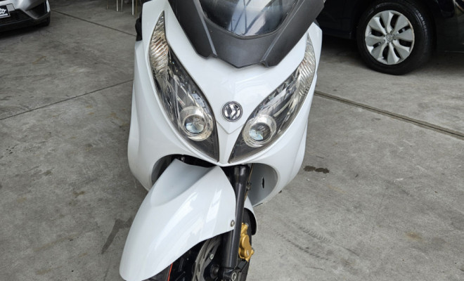 DAFRA MAXSYM 400i 2015 Gasolina-0