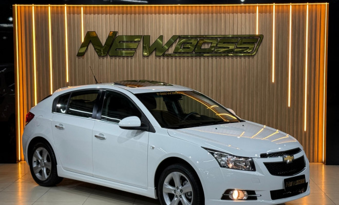 GM - Chevrolet CRUZE HB Sport LTZ 1.8 16V FlexP. 5p Aut 2014 Flex