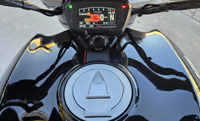 DUCATI XDIAVEL S 1262 2018 Gasolina-3