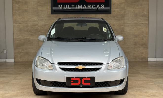 GM - Chevrolet Classic Life/LS 1.0 VHC FlexP. 4p 2013 Flex