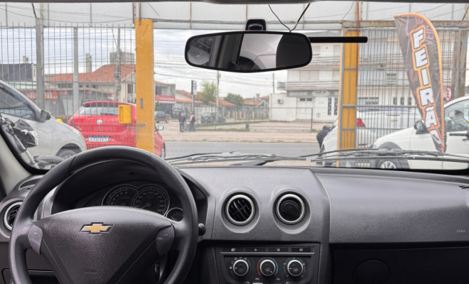 Celta LT 1.0 MPFI 8V 4p 2015-6