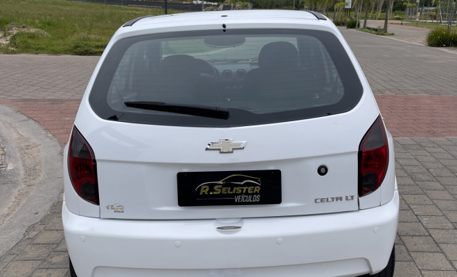 Celta LT 1.0 MPFI 8V 4p 2015-3