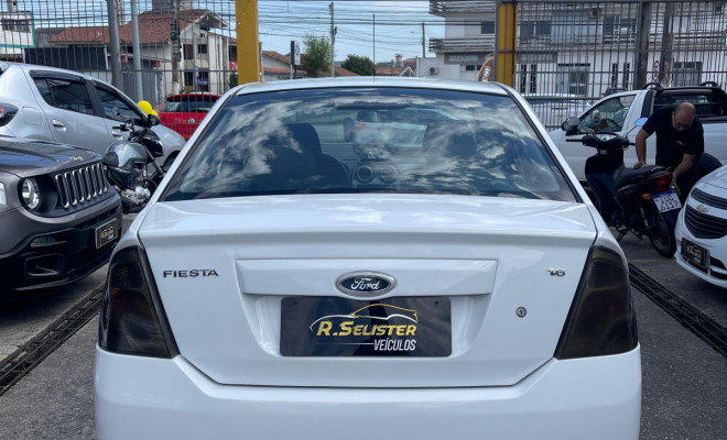 Fiesta Sedan SE 1.6 8V Flex 4p 2014-6