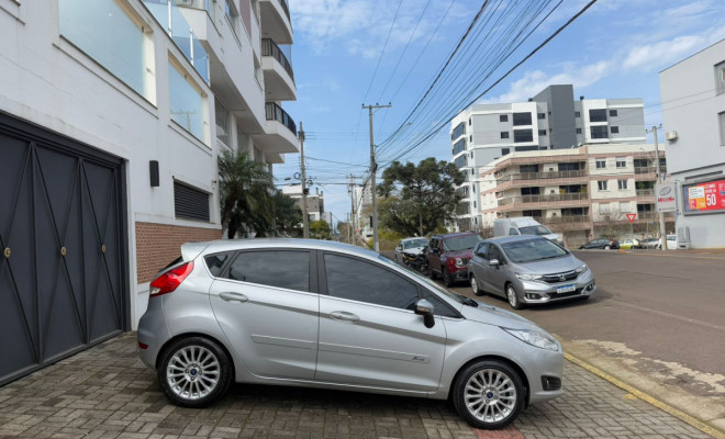 Ford Fiesta TIT./TIT.Plus 1.6 16V Flex Aut. 2016 Flex-2