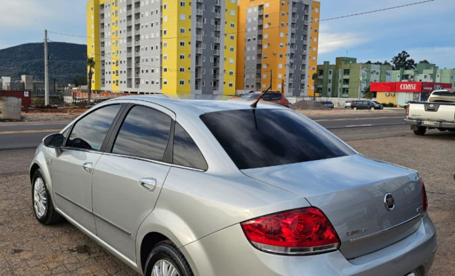 Fiat LINEA 1.9/ HLX 1.9/1.8 Flex  Dualogic 4p 2010 Flex-5