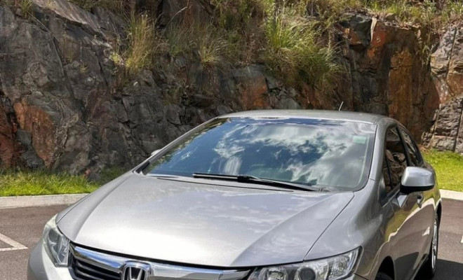 Honda Civic Sedan LXS 1.8/1.8 Flex 16V Mec. 4p 2014 Flex-0