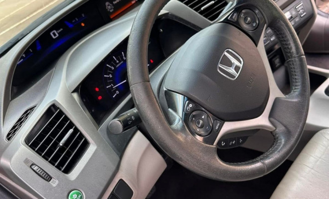 Honda Civic Sedan LXS 1.8/1.8 Flex 16V Mec. 4p 2014 Flex-9