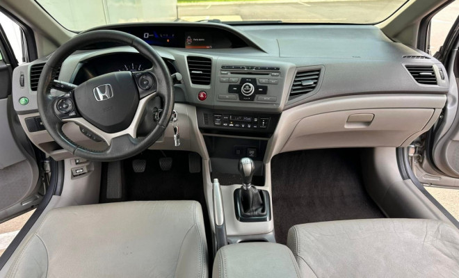 Honda Civic Sedan LXS 1.8/1.8 Flex 16V Mec. 4p 2014 Flex-7