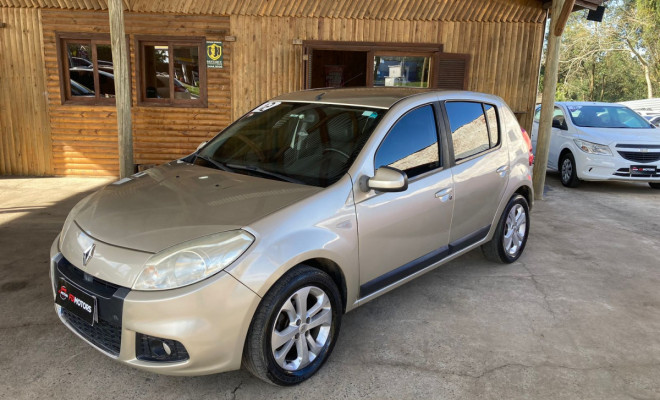 Renault SANDERO Authentique Hi-Flex 1.6 8V 5p 2010 Flex-1