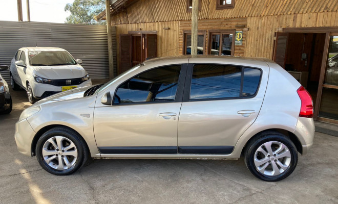 Renault SANDERO Authentique Hi-Flex 1.6 8V 5p 2010 Flex-2