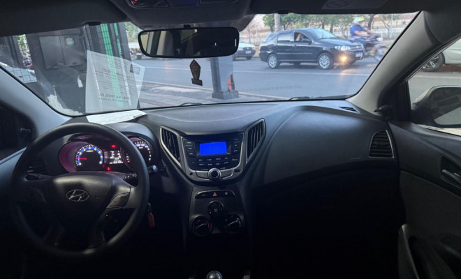 Hyundai HB20 Unique 1.0 Flex 12V Mec. 2014 Flex-4